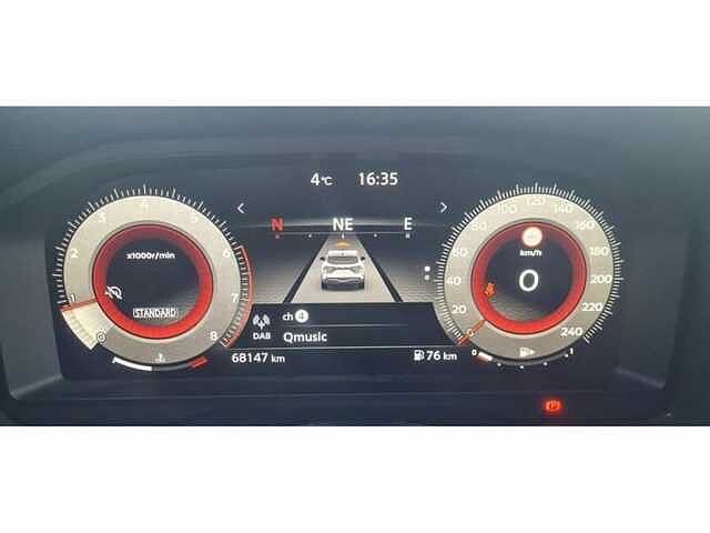 Nissan Qashqai Tekna 1.3 benz mt