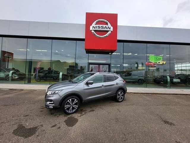 Nissan Qashqai N-Connecta + Disign-pack