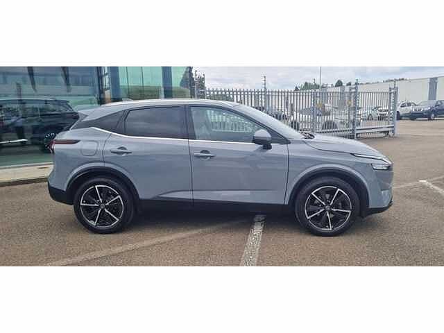 Nissan Qashqai Mild-Hybrid Tekna Xtronic