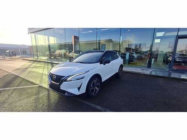 Nissan Qashqai DIG-T Tekna DCT