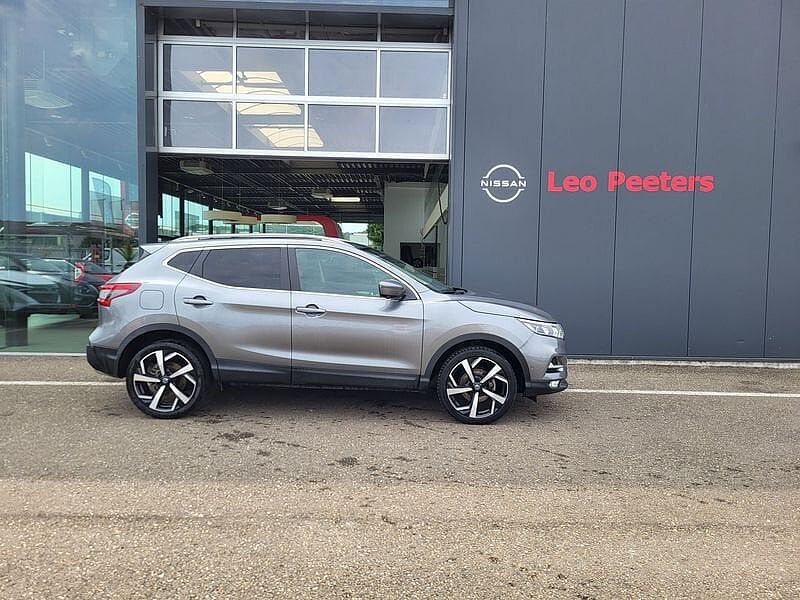 Nissan Qashqai DIG-T N-Connecta DCT