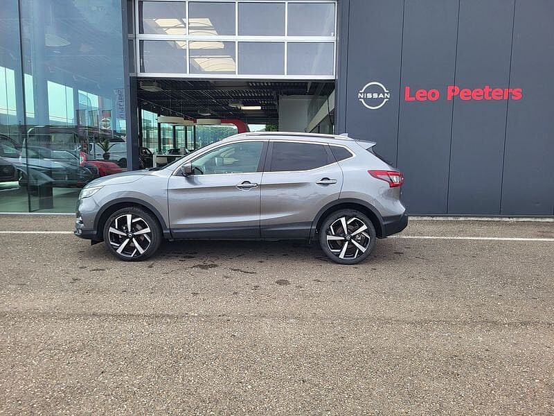 Nissan Qashqai DIG-T N-Connecta DCT