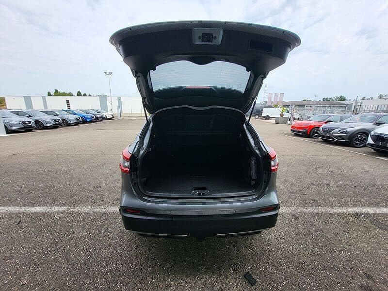 Nissan Qashqai DIG-T N-Connecta DCT