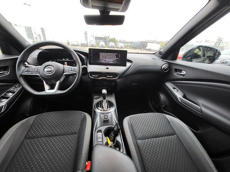 Nissan Juke HYBRIDE N-Design AMT