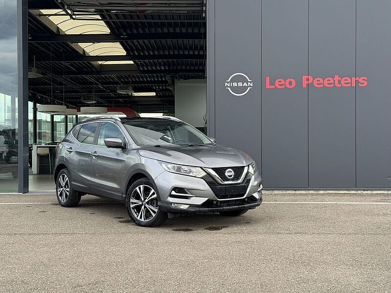 Nissan Qashqai DIG-T N-Connecta Xtronic