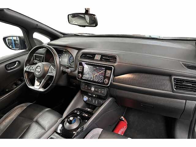 Nissan Leaf 40kWh TEKNA | 3.000&euro; OVERHEIDSPREMIE