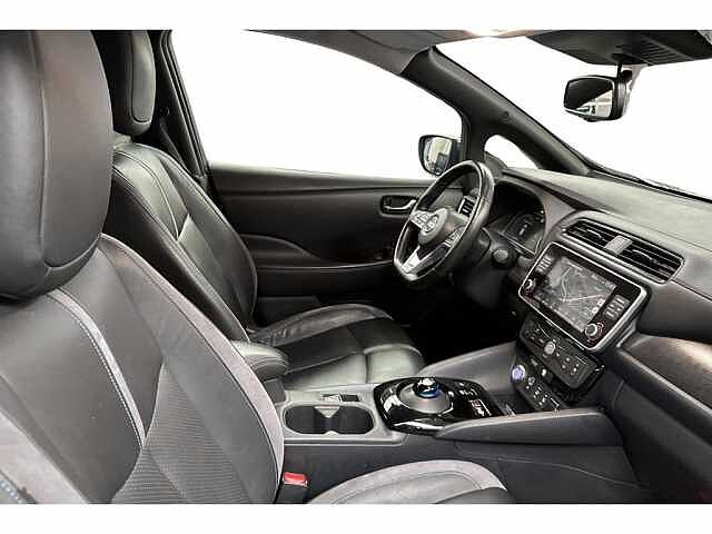 Nissan Leaf 40kWh TEKNA | 3.000&euro; OVERHEIDSPREMIE