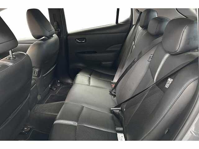 Nissan Leaf 40kWh TEKNA | 3.000&euro; OVERHEIDSPREMIE