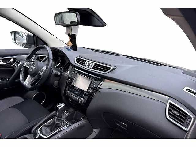 Nissan Qashqai 1.2 DIG-T N-Connecta