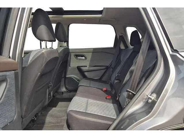 Nissan X-Trail N-Connecta HYBRID GPS / 360° CAMERA / AUTOM. AIRCO/ OPEN PANO dak 7PLAATSEN / CR