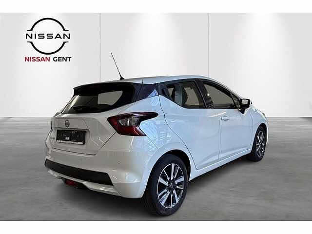 Nissan Micra GPS + CAMERA + SENSOREN