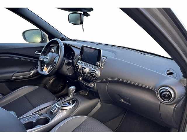 Nissan Juke 1.6 Hybrid 145 N-Connecta | Navi | Cruise | Keyless | Camera