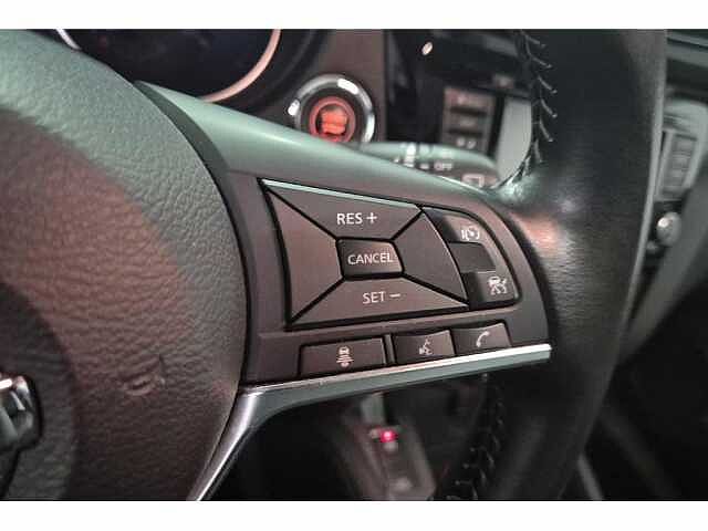 Nissan Qashqai DIG-T 140 EVAPO N-Tec Manueel/Navigatie/360 Camera/Cruise Control/Parkeersensore