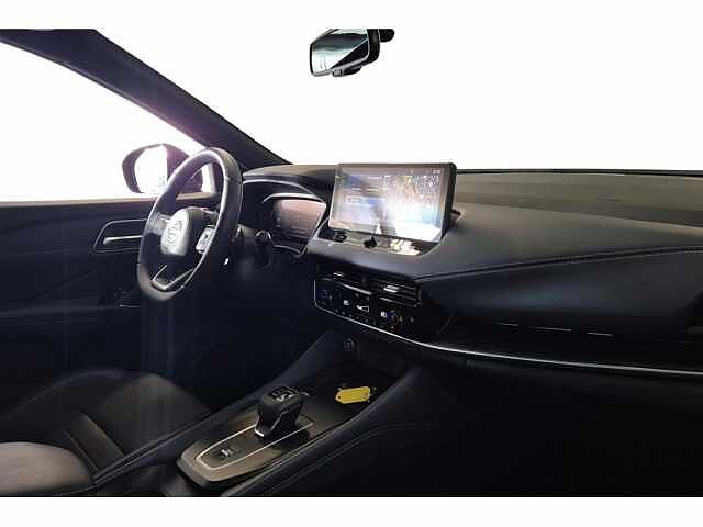 Nissan Qashqai MHEV 116KW Business Premium Xtronic Automaat/Navigatie/360 camera/Pano Dak/Elekt