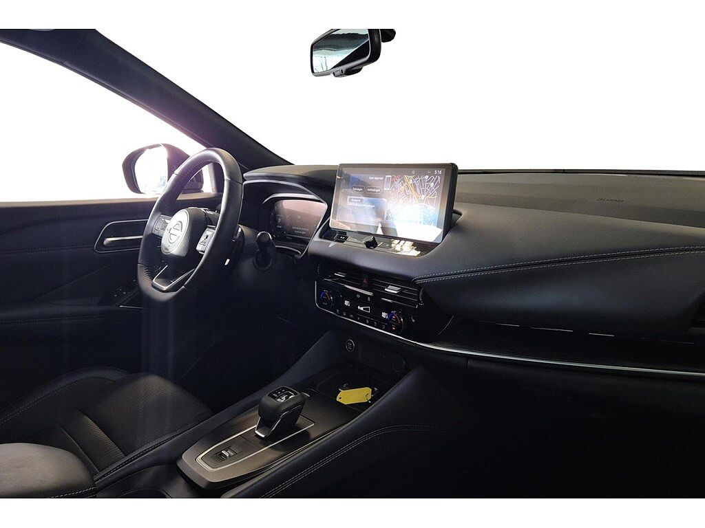 Nissan Qashqai MHEV 116KW Business Premium Xtronic Automaat/Navigatie/360 camera/Pano Dak/Elekt