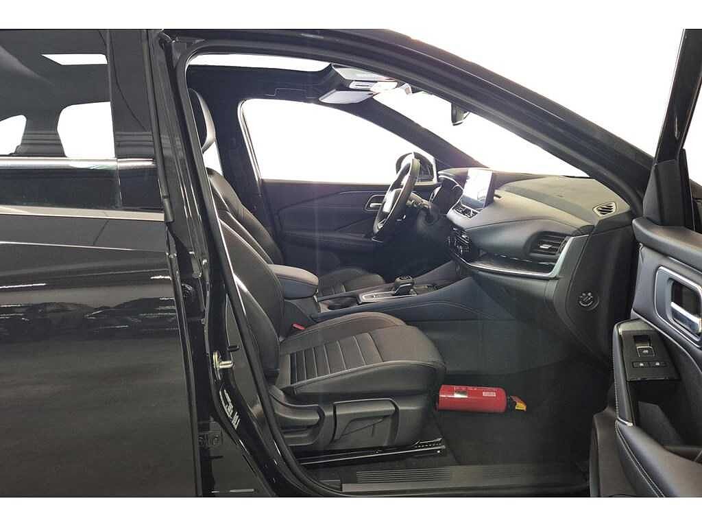Nissan Qashqai MHEV 116KW Business Premium Xtronic Automaat/Navigatie/360 camera/Pano Dak/Elekt