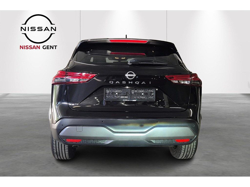 Nissan Qashqai MHEV 116KW Business Premium Xtronic Automaat/Navigatie/360 camera/Pano Dak/Elekt