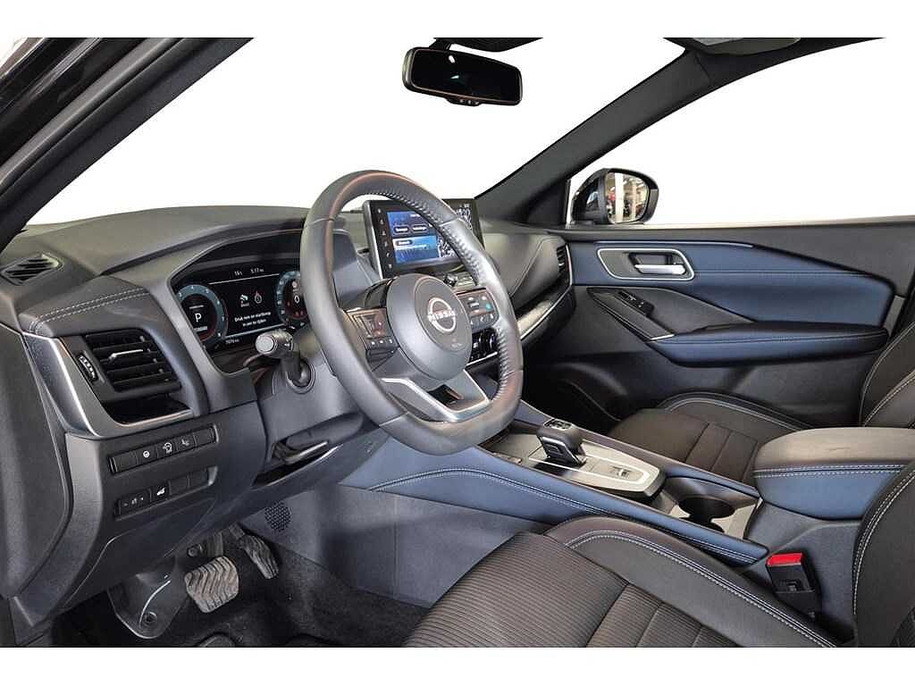 Nissan Qashqai MHEV 116KW Business Premium Xtronic Automaat/Navigatie/360 camera/Pano Dak/Elekt