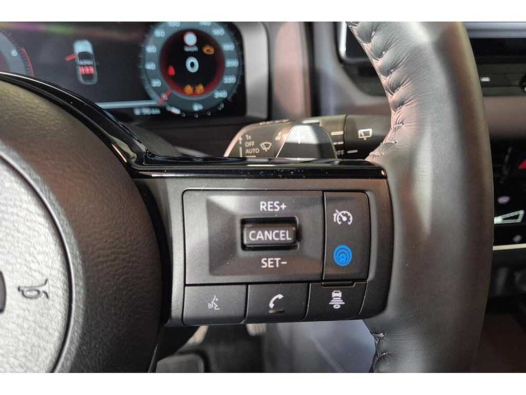 Nissan Qashqai MHEV 116KW Business Premium Xtronic Automaat/Navigatie/360 camera/Pano Dak/Elekt
