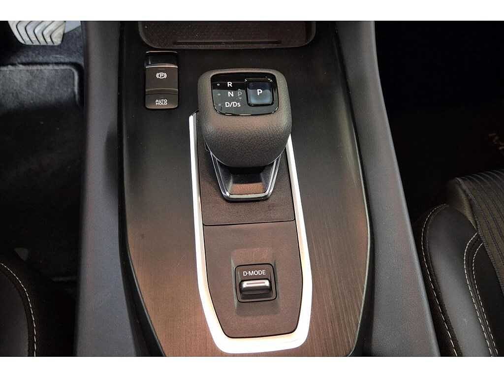 Nissan Qashqai MHEV 116KW Business Premium Xtronic Automaat/Navigatie/360 camera/Pano Dak/Elekt