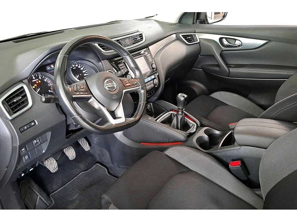Nissan Qashqai DIG-T 140 N-Connecta | Pano | Navi | 360°