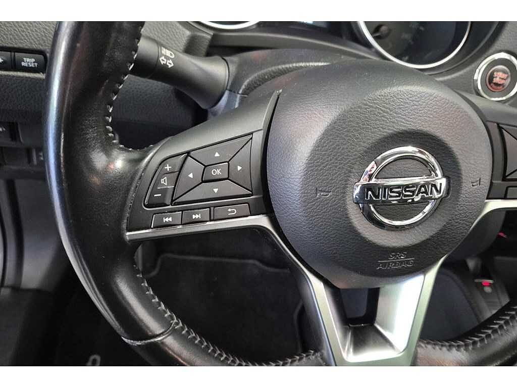 Nissan Qashqai DIG-T 140 N-Connecta | Pano | Navi | 360°