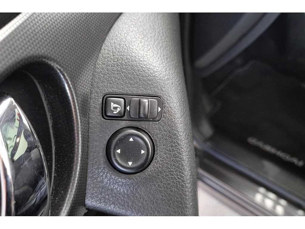Nissan Qashqai DIG-T 140 N-Connecta | Pano | Navi | 360°