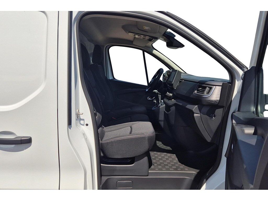 Nissan Primastar L2H1 2.0 dCi 150 N-Connecta 3.0T aut. Automaat/Navigatie/Parkeersensoren
