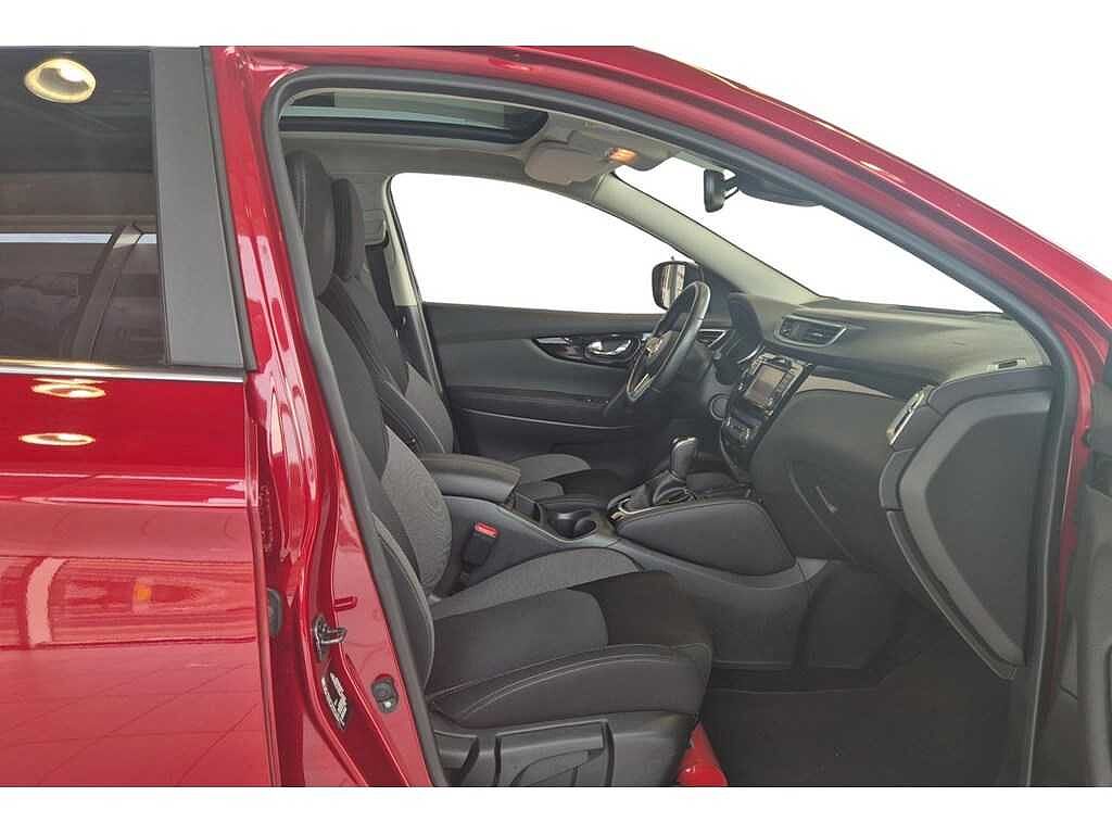 Nissan Qashqai N-Connecta Automaat + Pano dak
