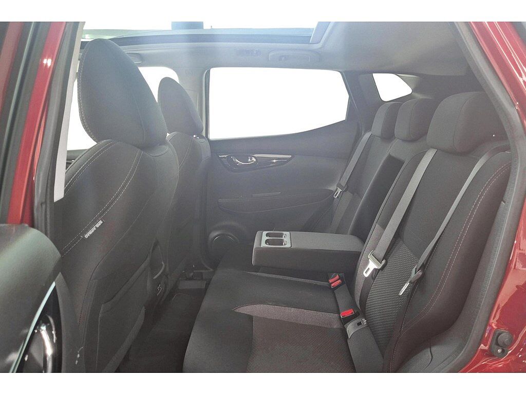 Nissan Qashqai N-Connecta Automaat + Pano dak