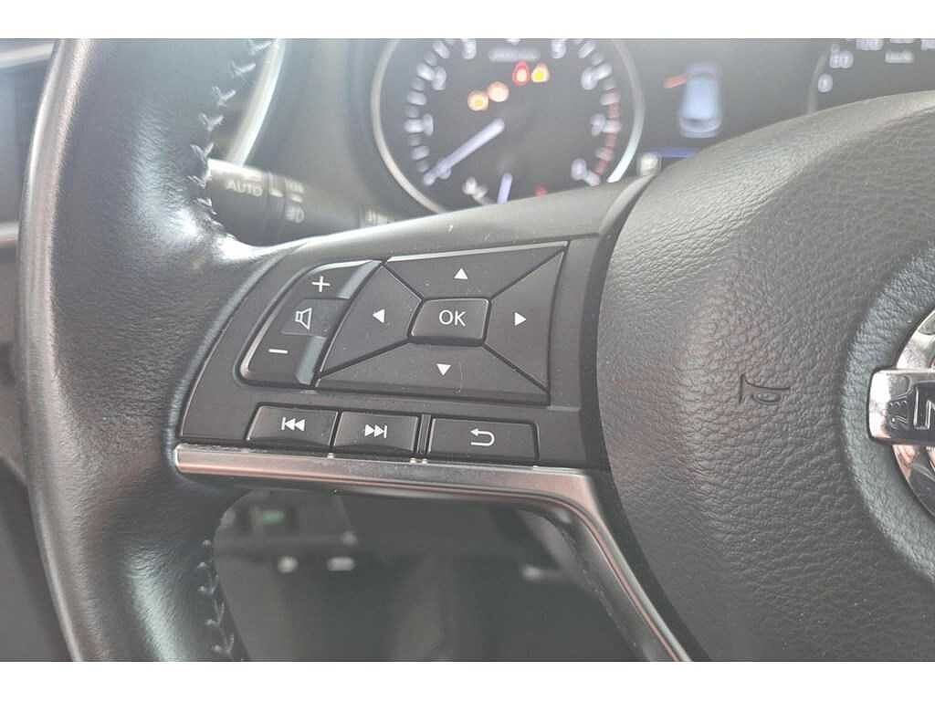 Nissan Qashqai N-Connecta Automaat + Pano dak