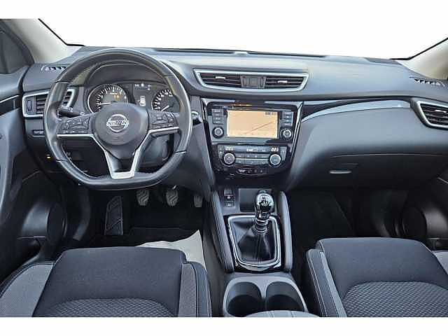 Nissan Qashqai 1.3 Dig-t 140pk N-Connecta + Design pack