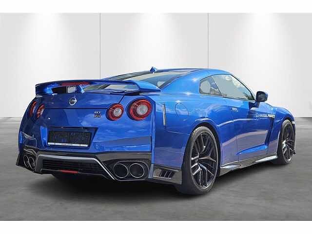 Nissan GT-R 3.8 V6 570pk Prestige