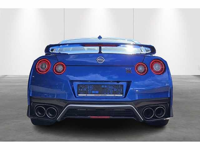 Nissan GT-R 3.8 V6 570pk Prestige