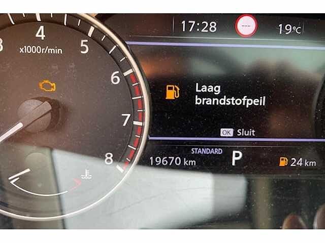 Nissan Qashqai Aut-Pano-Cam-Gps-Carplay-Airco Nissan QASHQAI 1.3 DIG-T Automaat