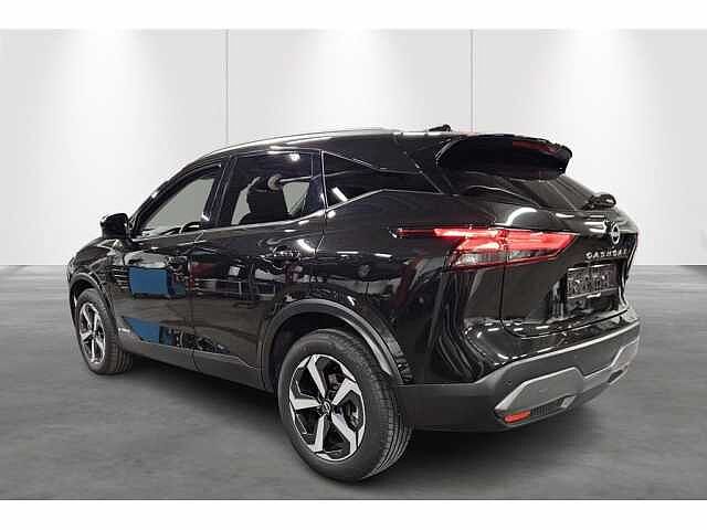 Nissan Qashqai Hybrid-Aut-Airco-Pano-Gps-carplay 380g