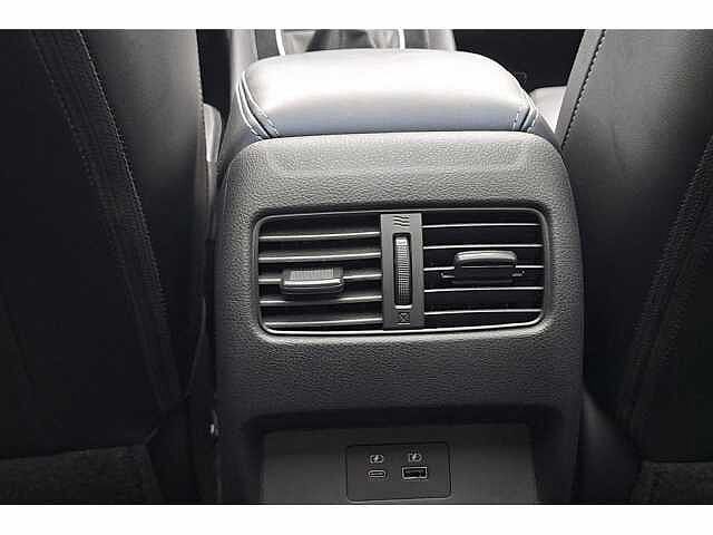 Nissan Qashqai 1.3 Mhev 158pk MT full option