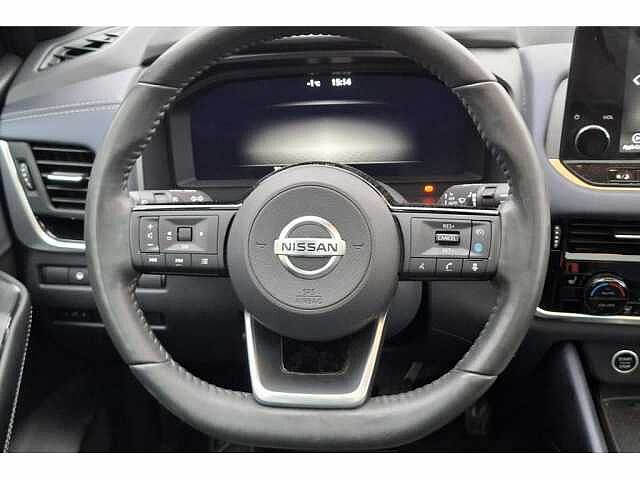 Nissan Qashqai 1.3 Mhev 158pk MT full option