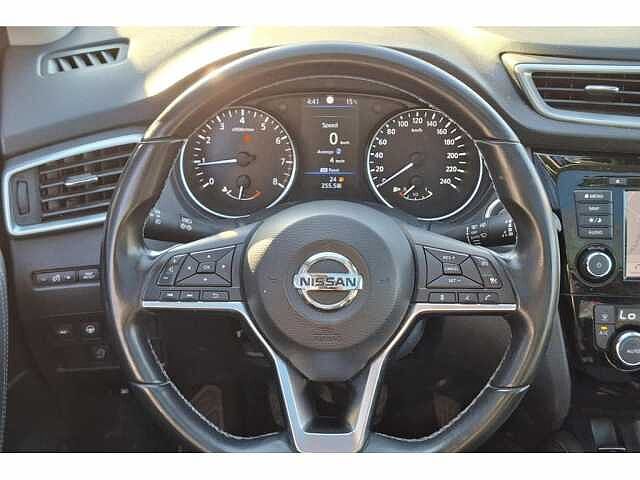 Nissan Qashqai DIG-T 140 Tekna