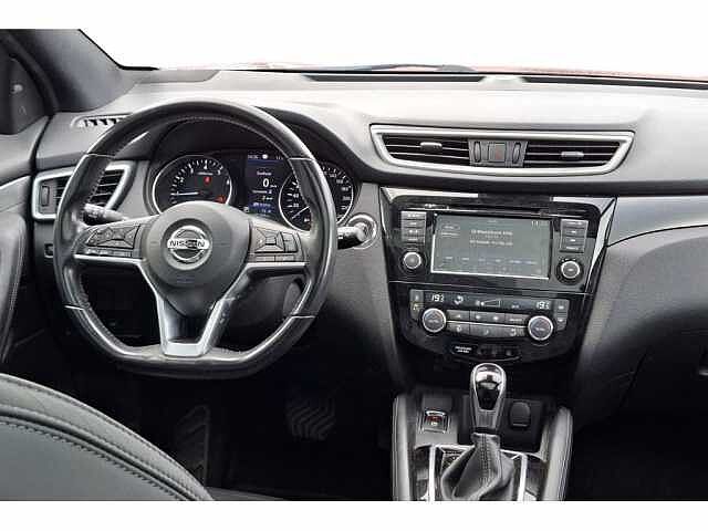 Nissan Qashqai DIG-T 160 EVAPO DCT Tekna+