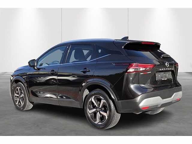 Nissan Qashqai 1.3 Mhev 140pk N-Connecta + Design Pack + easy pack