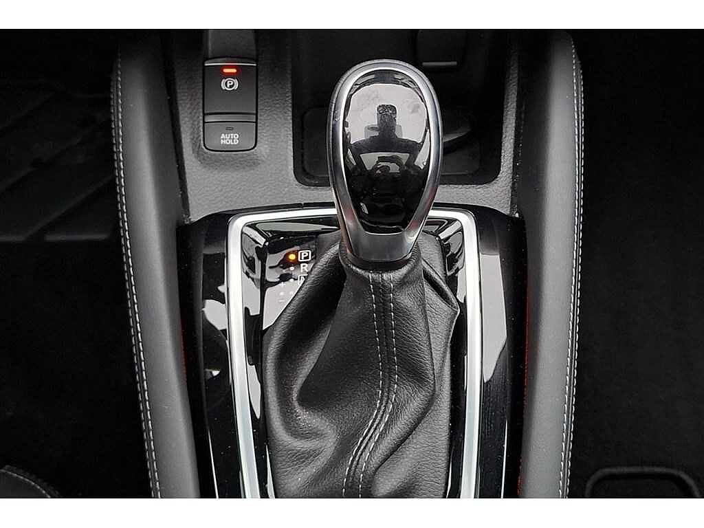 Nissan Qashqai DIG-T 160 EVAPO DCT Tekna+