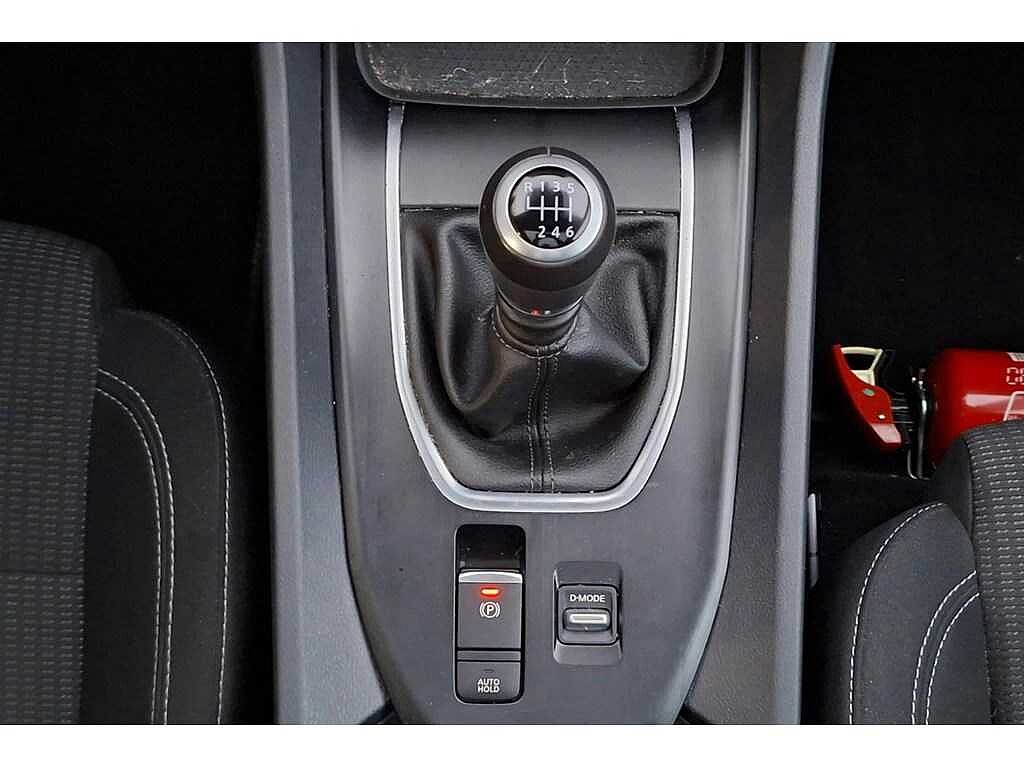 Nissan Qashqai MHEV-Carplay-Pano-Airco-Cruisecontrol