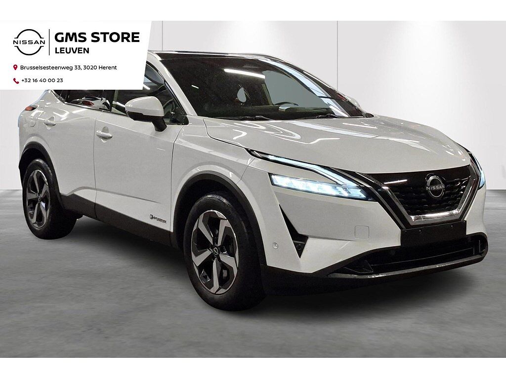 Nissan Qashqai Hybride-Auto-Pano-Carplay-GPS-Airco