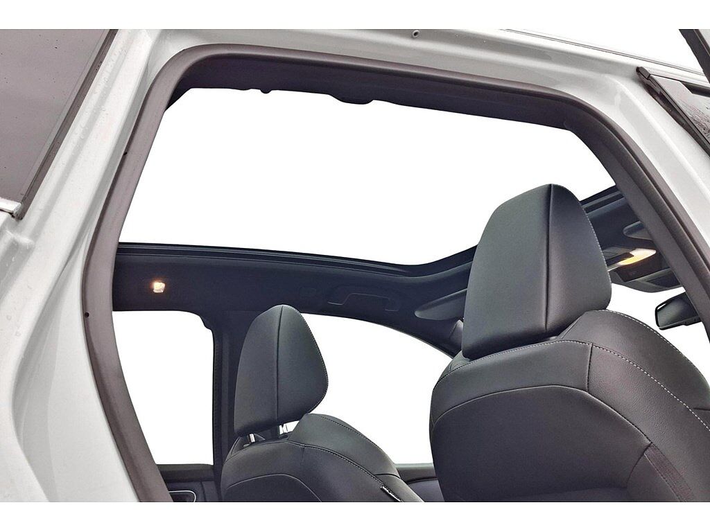 Nissan Qashqai Hybride-Auto-Pano-Carplay-GPS-Airco