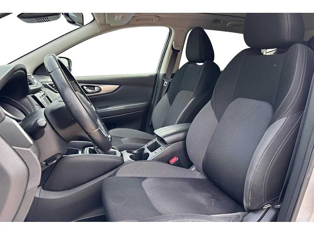 Nissan Qashqai Pano-Carplay-Airco-GPS
