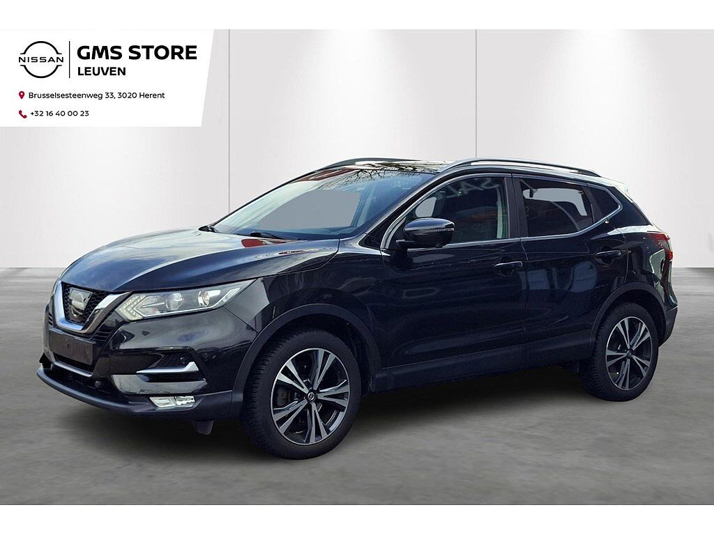 Nissan Qashqai 1.2 DIG-T N-Connecta + Design Pack