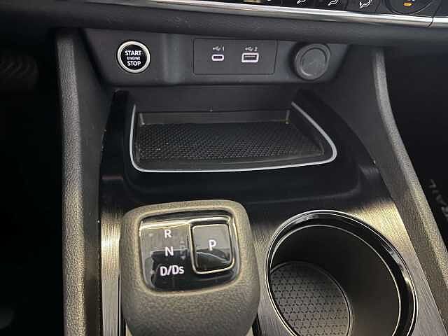 Nissan X-Trail X-Trail 1.5 Mild-Hybrid Xtronic N-Connecta 7 ZIT