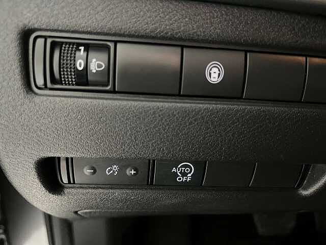 Nissan X-Trail X-Trail 1.5 Mild-Hybrid Xtronic N-Connecta 7 ZIT