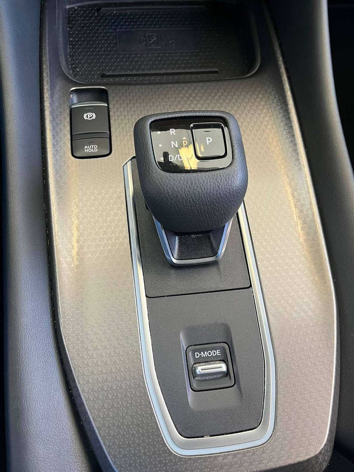 Nissan Qashqai Qashqai 1.3 DIG-T MHEV N-Connecta Xtronic N-Connecta Xtronic